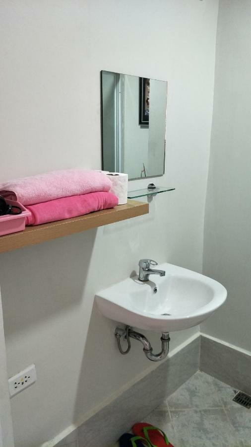 Lelani'S Comfy Condo Lapu-Lapu City Zewnętrze zdjęcie